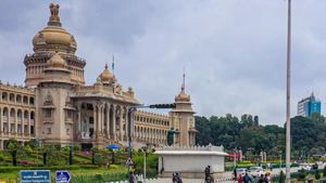 Government Employee: ಸರ್ಕಾರಿ ನೌಕರರ ಹಾಜರಾತಿ, ಮಾಹಿತಿ ವಿವರ 