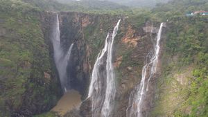 Jog Falls: ವಿಶ್ವವಿಖ್ಯಾತ ಜೋಗ ಜಲಪಾತ ವೀಕ್ಷಣೆ, ಪ್ರವಾಸಿಗರಿಗೆ ಸಿಹಿಸುದ್ದಿ 
