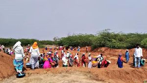 ಜೀವನದ ಕಷ್ಟ ಕಾಲದಲ್ಲಿ ಕೈಹಿಡಿದ 'ನರೇಗಾ' ಯೋಜನೆ 