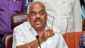  ರಿಪಬ್ಲಿಕ್‌ ಆಫ್‌ ಶ್ರೀನಿವಾಸಪುರದಲ್ಲಿ ರಮೇಶ್‌ ಕುಮಾರ್‌ ಬೆಂಬಲಿಗರ ಗೂಂಡಾಗಿರಿ: ಜೆಡಿಎಸ್‌