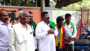 ಚಳಿಗಾಲ ಅಧಿವೇಶನ: ಜನಪ್ರತಿನಿಧಿಗಳಿಗ ಉತ್ತರ ಕರ್ನಾಟಕ ಹೋರಾಟಗಾರರ ಖಡಕ್‌ ಎಚ್ಚರಿಕೆ