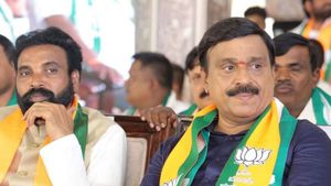 ಬಳ್ಳಾರಿಗೆ ಬಂದ್ರು ರೆಡ್ಡಿ, ಅಂದುಕೊಂಡಿದ್ದು ಬೇರೆ, ಆಗಿದ್ದು ಬೇರೆ! 