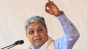 Siddaramaiah: ಉಚಿತ ಅಕ್ಕಿಯಿಂದ ಸೋಮಾರಿ ಅನ್ನೋರು ದುಡಿಯದೆ ಬೊಜ್ಜು ಬೆಳೆಸಿಕೊಂಡವ್ರು