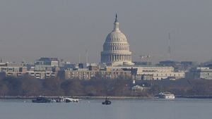 US Plane Crash: ವಾಷಿಂಗ್ಟನ್‌ ವಿಮಾನ ಅಪಘಾತ; ಎಲ್ಲಾ 67 ಮಂದಿ ಸಾವು?