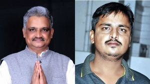 ಕಾಂಗ್ರೆಸ್‌ ಶಾಸಕನ ಪುತ್ರನಿಂದ ಮಹಿಳಾ ಅಧಿಕಾರಿಗೆ ಕೆಟ್ಟ ಪದಗಳಿಂದ  ಅವಾಜ್‌?
