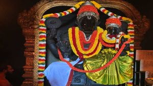 ಕಲ್ಲಹಳ್ಳಿ ಭೂವರಹನಾಥ ದೇವಾಲಯದಲ್ಲಿ ಲೋಕಕಲ್ಯಾಣಕ್ಕಾಗಿ ಪ್ರಾರ್ಥನೆ: ಕ್ಷೇತ್ರದ ವಿಶೇಷತೆ ತಿಳಿಯಿರಿ