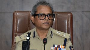 ವಿಂಗ್‌ ಕಮಾಂಡರ್‌ ಬಂಧನದ ಬಗ್ಗೆ ಕಮೀಷನರ್‌ ಹೇಳಿದ್ದೇನು?