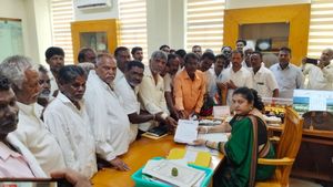 ಆಸ್ತಿ ಖಾತೆಗೆ ಪ್ರಮೋದಾದೇವಿ ಪತ್ರ: ಸಿದ್ದಯ್ಯನಪುರ ಗ್ರಾಮಸ್ಥರಿಗೆ ಜಿಲ್ಲಾಧಿಕಾರಿ ಹೇಳಿದ್ದೇನು?