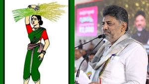 ಬೀದಿ ಪುಂಡರ ಬೆದರಿಕೆಗೆ ಜಗ್ಗಲ್ಲ: ಡಿಕೆ ಶಿವಕುಮಾರ್‌ಗೆ JDS ತಿರುಗೇಟು