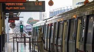 Namma Metro: ದರ ಏರಿಕೆ ಮರೆತು ಮತ್ತೆ ಮೆಟ್ರೋ ಹತ್ತಿದ್ರಾ ಬೆಂಗಳೂರು ಜನ?