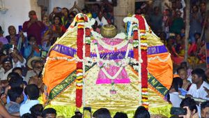 ಮೇಲುಕೋಟೆಯ ಚೆಲುವನಾರಾಯಣನ ಅದ್ಧೂರಿ ವೈರಮುಡಿ ಧಾರಣೆ: ಇಲ್ಲಿದೆ ಮಹತ್ವದ ಮಾಹಿತಿ