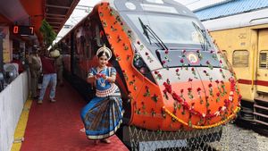 Vande Bharat Express: ವಂದೇ ಭಾರತ್ ಎಕ್ಸ್ ಪ್ರೆಸ್: ಕರ್ನಾಟಕದ ಈ ಜಿಲ್ಲೆಗೆ ಮತ್ತೊಂದು ಗುಡ್‌ನ್ಯೂಸ್‌!