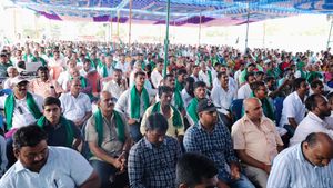 25 ಗ್ರಾಮದ 9,600 ಎಕರೆ ಭೂಸ್ವಾಧೀನಕ್ಕೆ ಭಾರೀ ವಿರೋಧ: ಭೂಮಿಗೆ ಚಿನ್ನದ ಬೆಲೆ ಕೊಟ್ಟರೂ ಬೇಡ!
