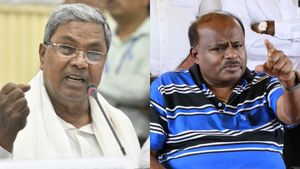 ಹೆಚ್ಚು ಮಳೆಯಾದರೆ ಮುಳುಗುತ್ತೆ, ಕಡಿಮೆ ಸುರಿದರೆ ತೇಲುತ್ತೆ; ಬೆಂಗಳೂರು ಅವಾಂತರಕ್ಕೆ ಸರ್ಕಾರದ ವಿರುದ್ಧ ಹೆಚ್ಡಿಕೆ ಗರಂ 