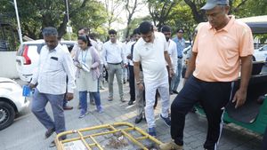 ಬಿಬಿಎಂಪಿ ಅಧಿಕಾರಿಗಳಿಗೆ ಹೊಸ ಮುಖ್ಯ ಆಯುಕ್ತ ಮಹೇಶ್ವರ್ ರಾವ್ ಅಮುಕು - ಡುಮುಕು ಕ್ಲಾಸ್!