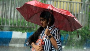 Bengaluru Weather: ನಗರದಲ್ಲಿ ಭಾನುವಾರ ತಂಪೆರೆದ ಮಳೆ, ಜೂನ್ 11ರವರೆಗೆ ಮಳೆ ಮುನ್ಸೂಚನೆ