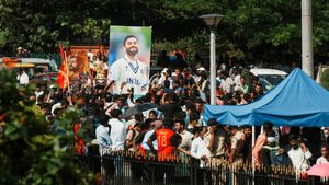 ಆರ್‌ಸಿಬಿ ಸಂಭ್ರಮಾಚರಣೆ ದುರಂತ: ಕಾಲ್ತುಳಿತ 20ಕ್ಕೂ ಹೆಚ್ಚು ಜನರಿಗೆ ಗಾಯ, 8ಕ್ಕೂ ಹೆಚ್ಚು ಜನ ಸಾವು!