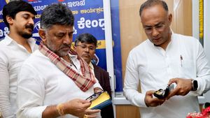 ಬೆಂಗಳೂರಿಗರಿಗೆ ಭರ್ಜರಿ ಗುಡ್‌ನ್ಯೂಸ್: 13 ಆಶಾಕಿರಣ ದೃಷ್ಟಿ ಕೇಂದ್ರ, ಏನಿದು ಯೋಜನೆ ಇಲ್ಲಿದೆ ಮಾಹಿತಿ!
