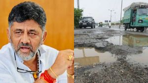5,000 ಬೆಂಗಳೂರಿನ ರಸ್ತೆ ಗುಂಡಿ ಇಷ್ಟೇ ಎಂದ ಡಿ.ಕೆ ಶಿವಕುಮಾರ್: ನೆಟ್ಟಿಗರಿಂದ ಮಸ್ತ್‌ ಕಮೆಂಟ್!