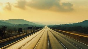 Karnataka Major Expressways: ಕರ್ನಾಟಕದ ಪ್ರಮುಖ ಎಕ್ಸ್‌ಪ್ರೆಸ್‌ ವೇಗಳ ಕಾಮಗಾರಿ ಸ್ಥಿತಿ ಅಪ್ಡೇಟ್   