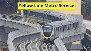 RV Road-Bommasandra Metro Line: ಹಳದಿ ಮಾರ್ಗದಲ್ಲಿ ಜನ ಸಂಚಾರಕ್ಕೆ ಸಮಯ ಫಿಕ್ಸ್! ಟಿಕೆಟ್ ದರ, ವೇಳಾಪಟ್ಟಿ