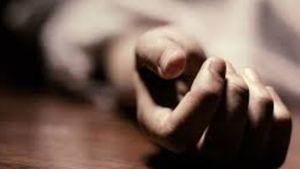 ಪ್ರೀತಿ ಬಲೆಗೆ ಬಿದ್ದ ಮೂವರು ಯುವತಿಯರು ಆತ್ಮಹತ್ಯೆಗೆ ಯತ್ನ: ರೋಚಕ ಸತ್ಯ ಬಯಲಾಗಿದ್ದೇಗೆ?