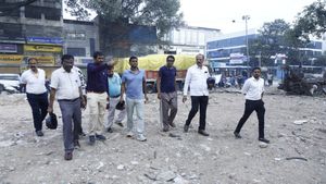 ಬೆಂಗಳೂರಿನ ಈ ಭಾಗದಲ್ಲಿ ಶೀಘ್ರ “ಗುಂಡಿ ಮುಕ್ತ ರಸ್ತೆಗಳು” ಕೇಂದ್ರ ಆಯುಕ್ತರು ಹೇಳಿದ್ದೇನು ?