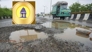 Bengaluru Roads: ರಸ್ತೆ ಮೂಲಸೌಕರ್ಯ ವಿರುದ್ಧ ಆಕ್ರೋಶ ಬೆನ್ನಲ್ಲೆ ಎಚ್ಚೆತ್ತ GBA, ಆಯುಕ್ತರ ಖಡಕ್ ಸೂಚನೆ