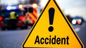 Accident News: ಮರಕ್ಕೆ ಗೂಡ್ಸ್ ವಾಹನ ಡಿಕ್ಕಿ: ಮೂವರು ಸ್ಥಳದಲ್ಲೇ ಸಾವು