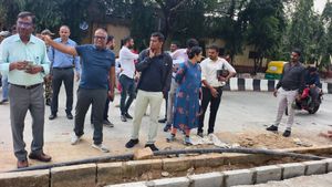 ಬೆಂಗಳೂರಿನ ಈ ಕಾಮಗಾರಿಗೆ ಡೈಡ್‌ಲೈನ್ ನಿಗದಿ: ಆಯುಕ್ತ ರಾಜೇಂದ್ರ ಚೋಳನ್