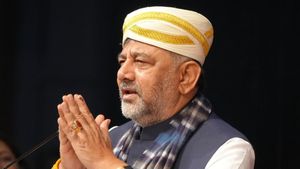 DK Shivakumar: ಕೇವಲ ನಾಯಕತ್ವ ಎಂದರೆ ರಾಜಕೀಯ ಮಾತ್ರವಲ್ಲ: ಡಿಕೆ ಶಿವಕುಮಾರ್