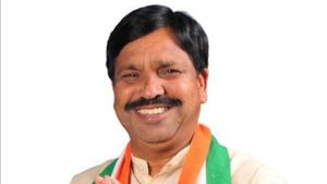 ರುದ್ರಪ್ಪ ಲಮಾಣಿ: ಅಭಿವೃದ್ಧಿ ಶೂನ್ಯವೆಂದ ಸ್ವಕ್ಷೇತ್ರದ ಜನತೆ! ಶಾಸಕರಿಗೆ ಹೋದಲ್ಲಿ ಬಂದಲ್ಲಿ ಘೇರಾವ್..Rudrappa Lamani