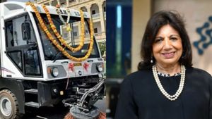 ಬೆಂಗಳೂರು ಕಸ ಗುಡಿಸುವ ಯಂತ್ರ ಬಾಡಿಗೆಗೆ: ಸರ್ಕಾರದ ಪರ ಬ್ಯಾಟ್ ಬೀಸಿದ ಉದ್ಯಮಿ ಕಿರಣ್ ಮಜುಂದಾರ್‌ ಶಾ