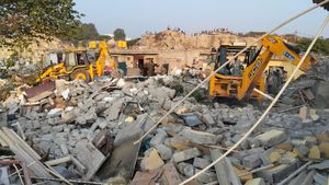  ಬೆಂಗಳೂರು ವಿಚಾರದಲ್ಲಿ ಕೇರಳ ಸರ್ಕಾರ ಟೀಕೆ, ಕಾಂಗ್ರೆಸ್ ಹೈಕಮಾಂಡ್ ಮಧ್ಯಪ್ರವೇಶ: ಕನ್ನಡಿಗರು ಹೇಳಿದ್ದೇನು 