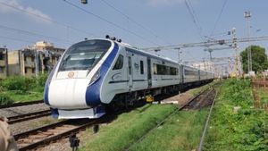 Bengaluru Vande Bharat Express: ವಂದೇ ಭಾರತ್ ಎಕ್ಸ್‌ಪ್ರೆಸ್ ಸೇವೆ ಗುಡ್‌ನ್ಯೂಸ್!