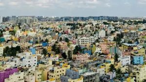 Bengaluru Property: ಬೆಂಗಳೂರು ಹೊಸ ಪ್ರಾಪರ್ಟಿ ಯೋಜನೆಯಲ್ಲಿ ಹಿನ್ನಡೆ: ರಿಯಲ್ ಎಸ್ಟೇಟ್ ಮೇಲೆ ಪರಿಣಾಮ 
