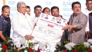 ಹುಬ್ಬಳ್ಳಿಯಲ್ಲಿ ಮನೆ ಹಂಚಿಕೆ ಕಾರ್ಯಕ್ರಮ: 1.35 ಲಕ್ಷ ಮಂದಿಗೆ ರುಚಿಕರ ಊಟದ ವ್ಯವಸ್ಥೆ