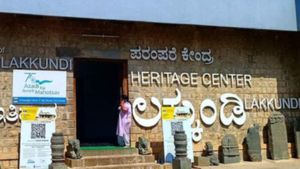 ನಿಧಿಗೆ ಸರ್ಪ ಕಾವಲು ಏಕೆ? ಲಕ್ಕುಂಡಿ ನಿಧಿ ಸುದ್ದಿಯ ಹಿಂದೆ ಇರುವ ಪೌರಾಣಿಕ ರಹಸ್ಯ