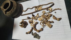 Gold: ಲಕ್ಕುಂಡಿಯಲ್ಲಿ ಉತ್ಖನನ ಶುರು, ಗ್ರಾಮವೇ ಸ್ಥಳಾಂತರ ಸಾಧ್ಯತೆ: ಜಿಲ್ಲಾಧಿಕಾರಿ ಹೇಳಿದ್ದೇನು