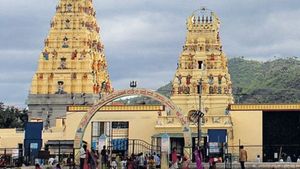 ಮಲೆ ಮಹದೇಶ್ವರ ಬೆಟ್ಟಕ್ಕೆ ಜ. 24ರವರೆಗೆ ಪಾದಯಾತ್ರೆ, ದ್ವಿಚಕ್ರ ವಾಹನ ಸಂಚಾರ ಬಂದ್