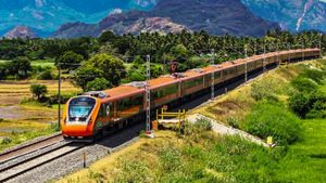 Vande Bharat Express: ಬೆಂಗಳೂರು-ಕರಾವಳಿ ಮಾರ್ಗದಲ್ಲಿ ಹೊಸ ವಂದೇ ಭಾರತ್ ರೈಲು: ಅಶ್ವಿನಿ ವೈಷ್ಣವ್