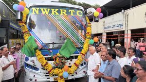 NWKRTC: ದಾಂಡೇಲಿ-ಬೆಂಗಳೂರು ಮಧ್ಯೆ ಪಲ್ಲಕ್ಕಿ ವೈಭವ: ಬಸ್‌ಗಳ ಸಂಚಾರಕ್ಕೆ ಗ್ರೀನ್ ಸಿಗ್ನಲ್, ಡಿಟೇಲ್ಸ್