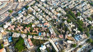 Bengaluru property: ಬೆಂಗಳೂರಿನಲ್ಲಿ ಕಡಿಮೆ ಬೆಲೆಗೆ ಪ್ರಾಪರ್ಟಿ ಸಿಗುವ 10 ಪ್ರದೇಶಗಳು, ಬಡವರೂ ಭೂಮಿ ಖರೀದಿಸಬಹುದು