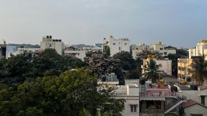 Bengaluru Rent Crisis: ಬೆಂಗಳೂರಲ್ಲಿ ಬಾಡಿಗೆ ಮನೆ ಡಿಮ್ಯಾಂಡ್ ಬಗ್ಗೆ ಯುವತಿ ವಿಡಿಯೋ ವೈರಲ್  