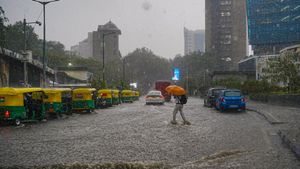 Karnataka Weather: ಇಂದು 29 ಜಿಲ್ಲೆಗಳಿಗೆ ಯೆಲ್ಲೋ ಅಲರ್ಟ್, ಬಿರುಗಾಳಿ ಸಹಿತ ಗುಡುಗು-ಮಳೆ ಎಚ್ಚರಿಕೆ