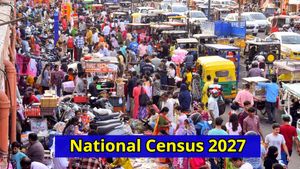 ಬೆಂಗಳೂರಲ್ಲಿ ರಾಷ್ಟ್ರೀಯ ಜನಗಣತಿ ಆರಂಭ: ಗೈರಾದ ಸಿಬ್ಬಂದಿ ವಿರುದ್ಧ ಕ್ರಿಮಿನಲ್ ಮೊಕ್ಕದ್ದಮೆ! ಖಡಕ್ ಎಚ್ಚರಿಕೆ