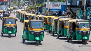 ಪೆಟ್ರೋಲ್, ಡೀಸೆಲ್ ಬೆನ್ನಲ್ಲೇ ವಾಹನ ಸವಾರರಿಗೆ ಮತ್ತೊಂದು ಶಾಕ್: CNG ಕೆಜಿಗೆ 2 ರೂ. ಏರಿಕೆ