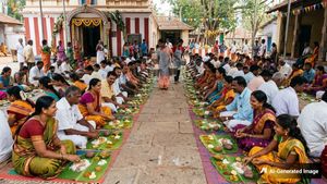 ಹುಣಸೂರಿನಲ್ಲಿ ಅಸ್ಪೃಶ್ಯತೆ ಅಳಿಸುವ ಐತಿಹಾಸಿಕ ಹೆಜ್ಜೆ: ದೇವಾಲಯದಲ್ಲಿ ದಲಿತ-ಬ್ರಾಹ್ಮಣ ಸಹಪಂಕ್ತಿ ಭೋಜನ