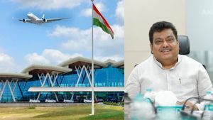 ಬೆಂಗಳೂರು-ಮಲೆನಾಡು, ಮಧ್ಯ ಕರ್ನಾಟಕಕ್ಕೆ ವಾಯುಯಾನ ಬೂಸ್ಟ್‌: ವಿಮಾನ ಸೇವೆ ಪುನಾರಂಭಕ್ಕೆ ಕೇಂದ್ರಕ್ಕೆ ಮನವಿ