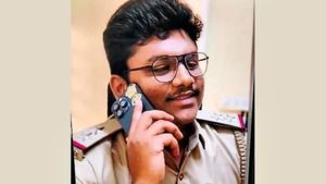 ಪೊಲೀಸರ ಕರ್ತವ್ಯಕ್ಕೆ ಕಪ್ಪು ಚುಕ್ಕೆ! ಅಪ್ರಾಪ್ತ ಬಾಲಕ ಮೇಲೆ ಲೈಂಗಿಕ ದೌರ್ಜನ್ಯ ಎಸಗಿದ PSI ಬಂಧನ